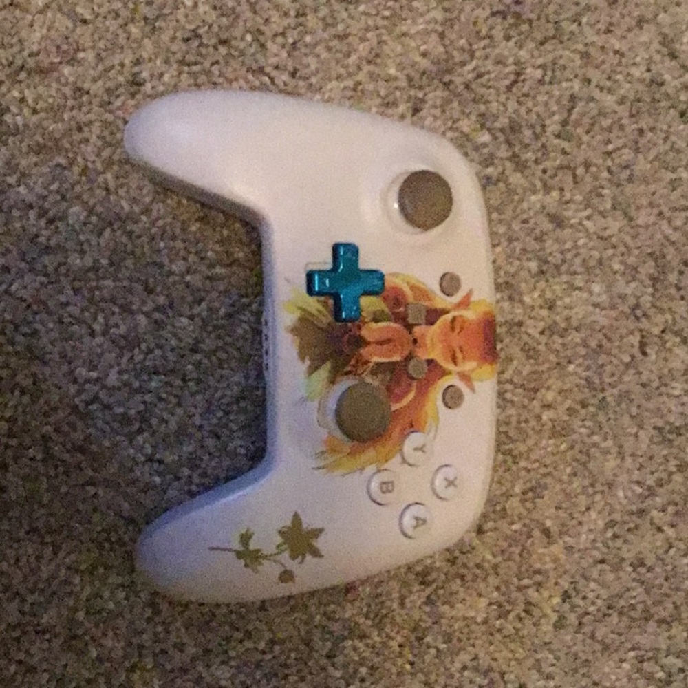 Nintendo controller - Picture 1 of 4
